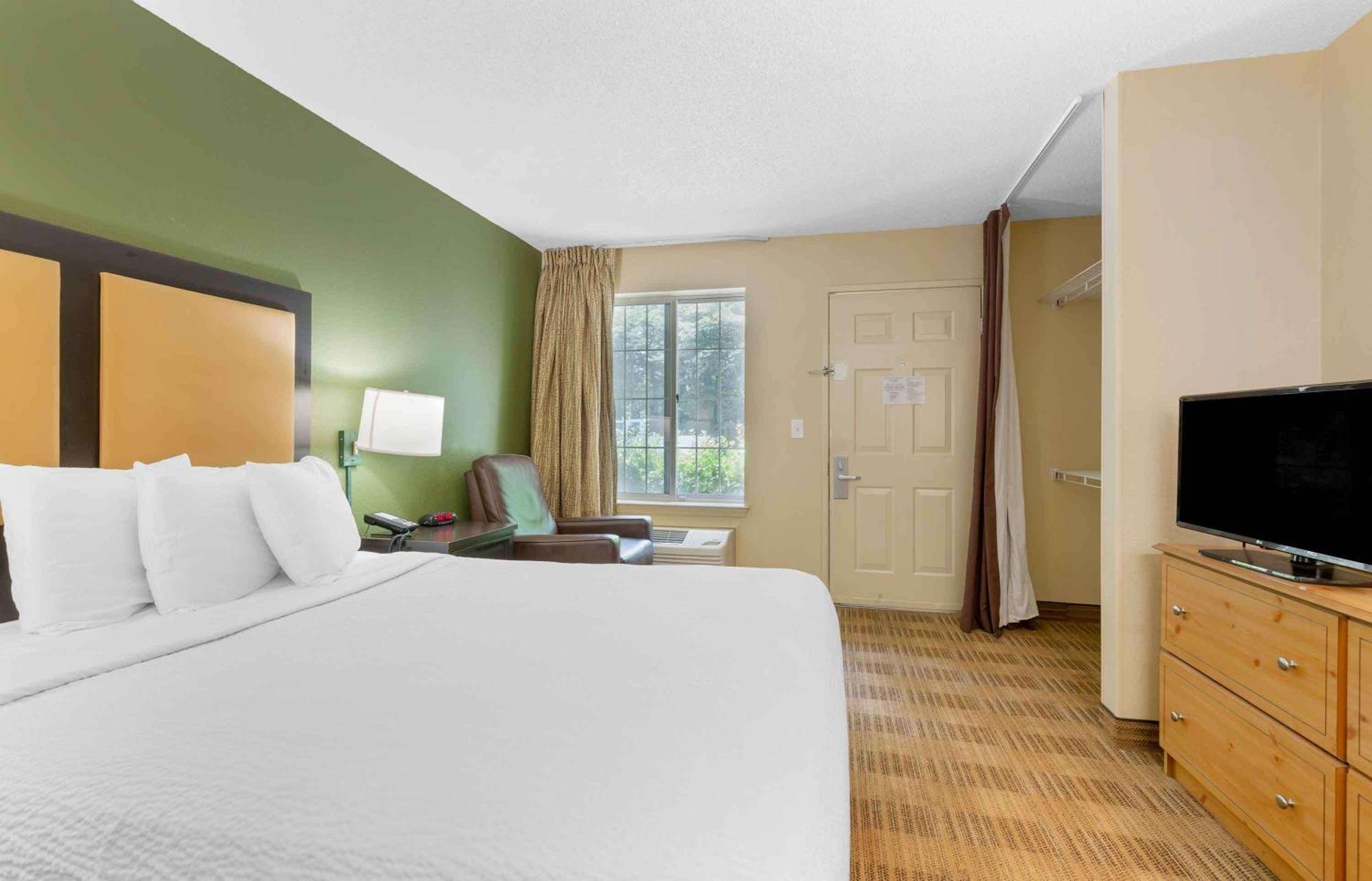 Extended Stay America Select Suites - Washington, Dc - Sterling - Dulles Экстерьер фото